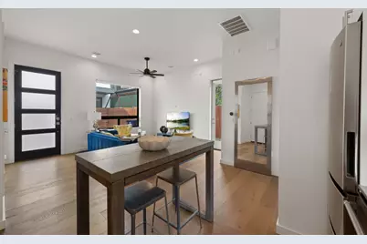 2941 E 14th Street #2, Austin, TX 78702 - Photo 8