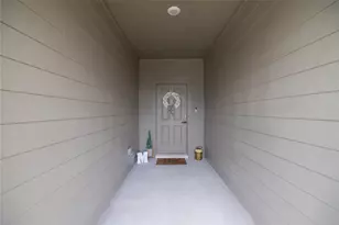 583 Taggart Trail, Jarrell, TX 76537 - Photo 4