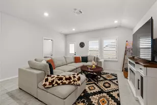 583 Taggart Trail, Jarrell, TX 76537 - Photo 6