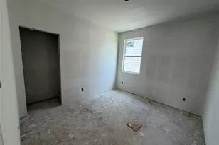 320 Leeland Dr, Liberty Hill, TX 78642 - Photo 24
