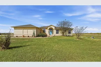 15620 Harry Lind Road, Elgin, TX 78621 - Photo 12