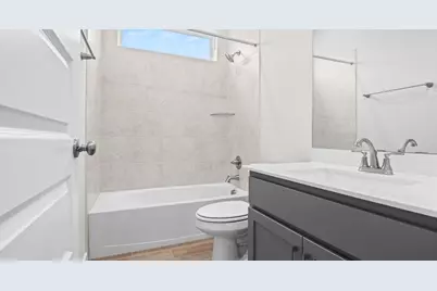 309 West Faulkner Street, Liberty Hill, TX 78642 - Photo 14