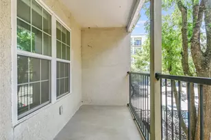 910 Duncan Ln, Austin, TX 78705 - Photo 6