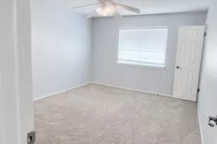 1002 Acanthus St, Pflugerville, TX 78660 - Photo 12