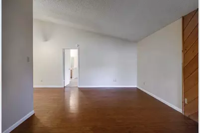 4407 Limewood Court #B, Austin, TX 78727 - Photo 10