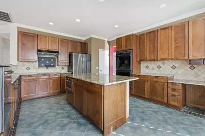 10517 Grand Oak Circle, Austin, TX 78750 - Photo 8