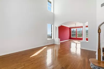 10517 Grand Oak Circle, Austin, TX 78750 - Photo 4