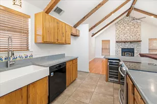 2500 Rolling Oaks, San Marcos, TX 78666 - Photo 6