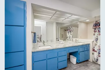 8200 Neely Drive #202, Austin, TX 78759 - Photo 18