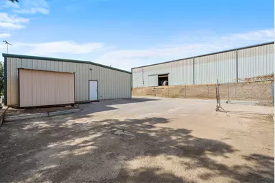 3411 N US Highway 281, Marble Falls, TX 78654 - Photo 24