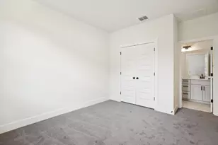 200 W 56th St, Austin, TX 78751 - Photo 24