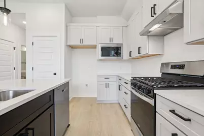 200 W 56th Street #1103, Austin, TX 78751 - Photo 10