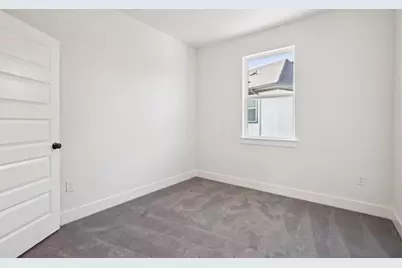 200 W 56th Street #1103, Austin, TX 78751 - Photo 22