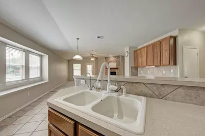 601 Timothy John Drive, Pflugerville, TX 78660 - Photo 8