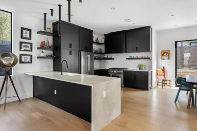 1301 Deloney Street, Austin, TX 78721 - Photo 8