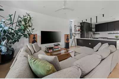 1301 Deloney Street, Austin, TX 78721 - Photo 6