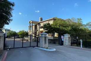 2320 Gracy Farms Ln, Austin, TX 78758 - Photo 26