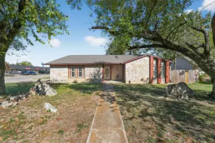 1209 Sagebrush Dr, Round Rock, TX 78681 - Photo 1