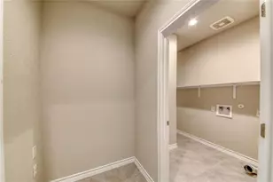 173 Flexus Ln, Liberty Hill, TX 78642 - Photo 18