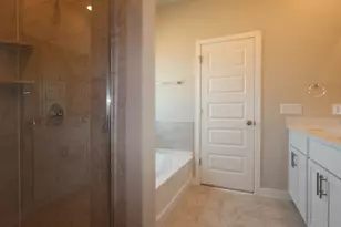 4717 Lava Is Dr, Austin, TX 78747 - Photo 10