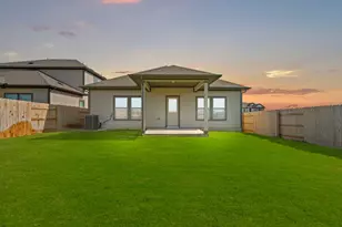 25536 Flora Bella Ln, Elgin, TX 78621 - Photo 20