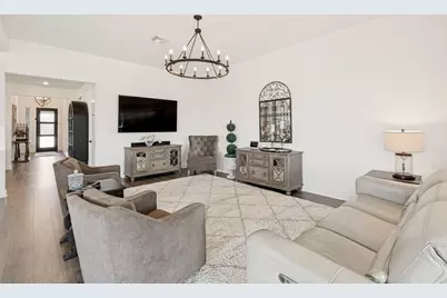 409 Gridiron Cove, Leander, TX 78641 - Photo 8