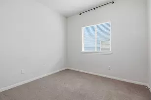 1121 Esplanade Pkwy, San Marcos, TX 78666 - Photo 16