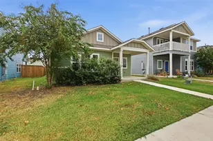 1121 Esplanade Pkwy, San Marcos, TX 78666 - Photo 4