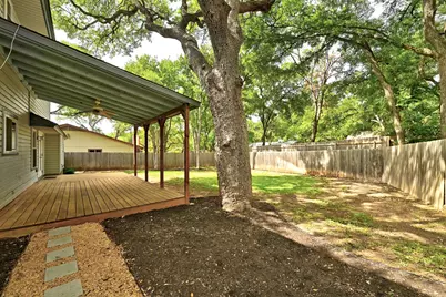 12002 Carmel Park Lane, Austin, TX 78727 - Photo 4