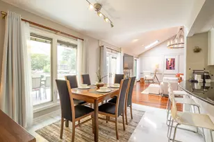 2110 Wychwood Dr, Austin, TX 78746 - Photo 12