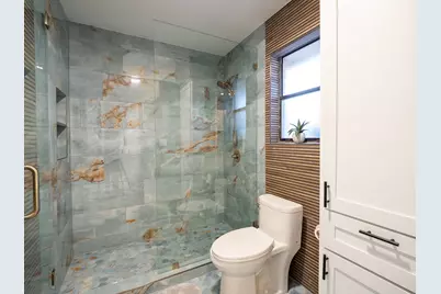 2110 Wychwood Drive, Austin, TX 78746 - Photo 20