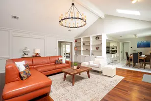 2110 Wychwood Dr, Austin, TX 78746 - Photo 6