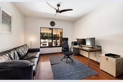 105 N Laurelwood Drive, Austin, TX 78733 - Photo 20
