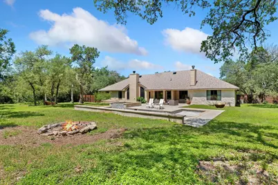 105 N Laurelwood Drive, Austin, TX 78733 - Photo 6