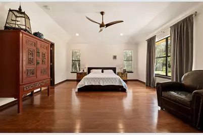 105 N Laurelwood Drive, Austin, TX 78733 - Photo 32