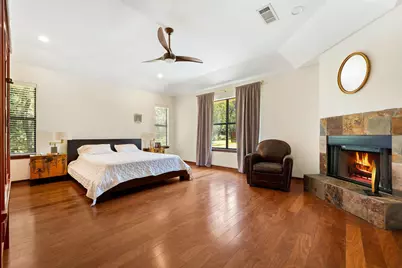 105 N Laurelwood Drive, Austin, TX 78733 - Photo 6