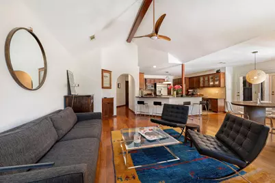 105 N Laurelwood Drive, Austin, TX 78733 - Photo 18
