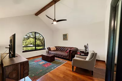105 N Laurelwood Drive, Austin, TX 78733 - Photo 16
