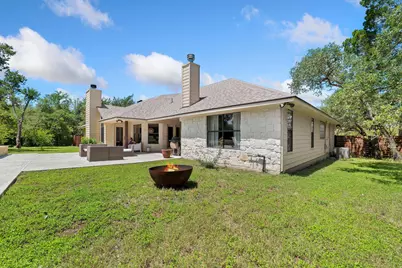 105 N Laurelwood Drive, Austin, TX 78733 - Photo 6