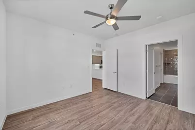 4801 Springdale Road #1402, Austin, TX 78723 - Photo 16