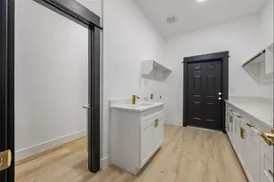 121 E Keomuku Ln, Bastrop, TX 78602 - Photo 18