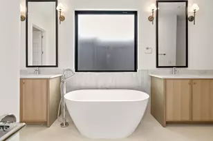 5900 Moondust Ln, Austin, TX 78730 - Photo 14