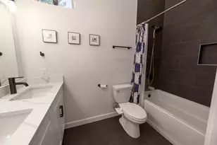 3923 E 16th St, Austin, TX 78721 - Photo 30