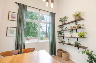 3923 E 16th St, Austin, TX 78721 - Photo 12