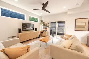 3923 E 16th St, Austin, TX 78721 - Photo 16