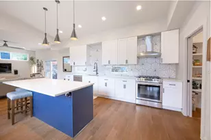 3923 E 16th St, Austin, TX 78721 - Photo 6