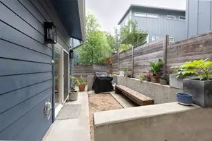 3923 E 16th St, Austin, TX 78721 - Photo 40