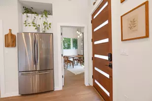 3923 E 16th St, Austin, TX 78721 - Photo 10