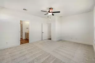 165 Jarred Bryant Ave, Kyle, TX 78640 - Photo 8