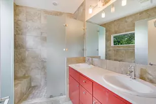 2822 Wooldridge Dr, Austin, TX 78703 - Photo 12
